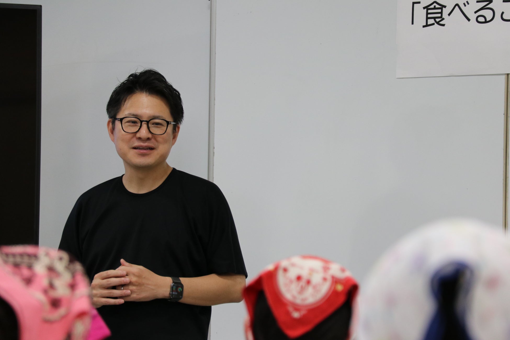 【利他フーズ】熊本市立必由館高校にて「命をいただく」をテーマに特別授業を実施。馬刺し専門店が伝える食育とキャリア教育