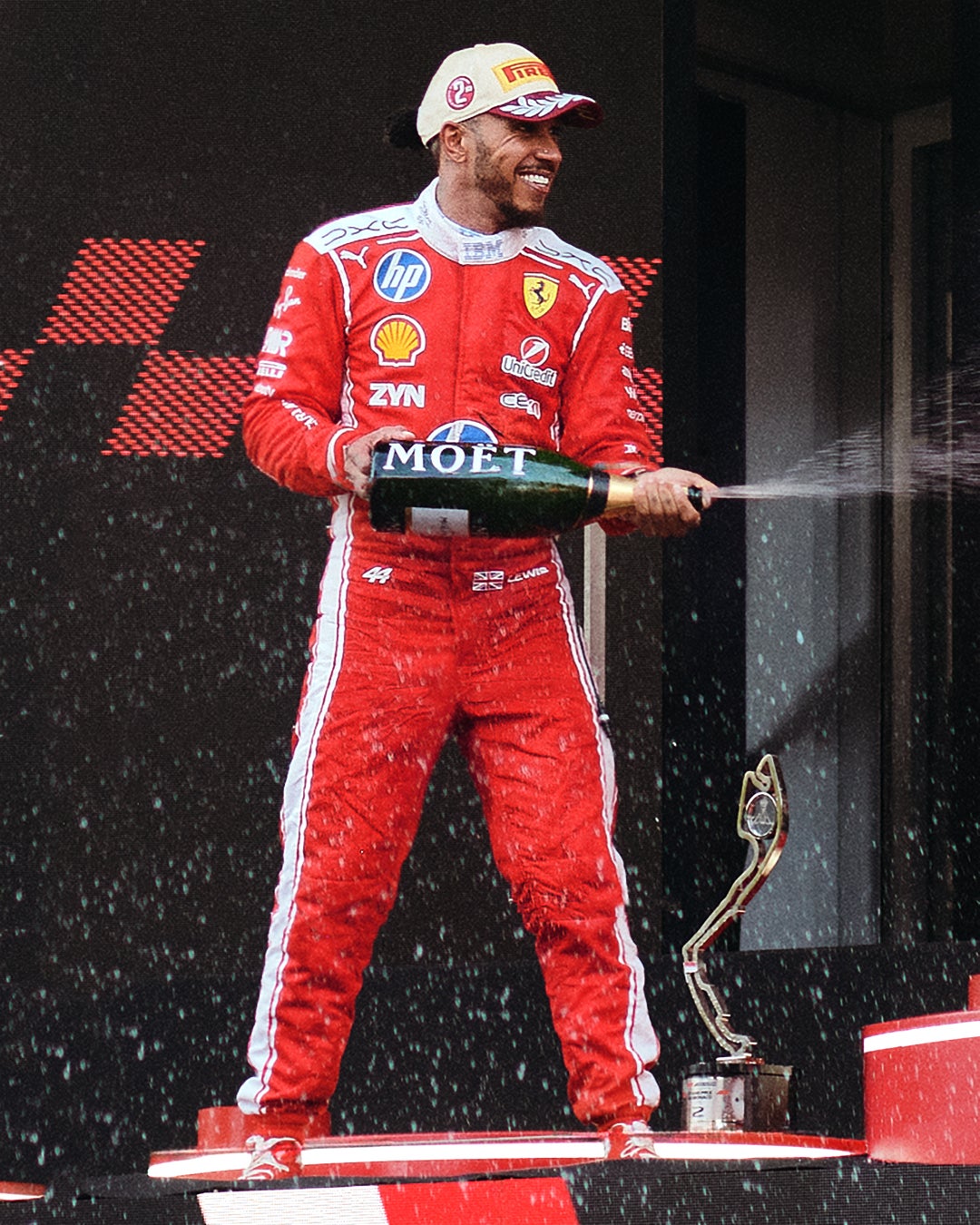 FORMULA 1® LOUIS VUITTON モナコグランプリ 2026の表彰台 モエ・エ・シャンドンが勝利を祝福する瞬間を演出