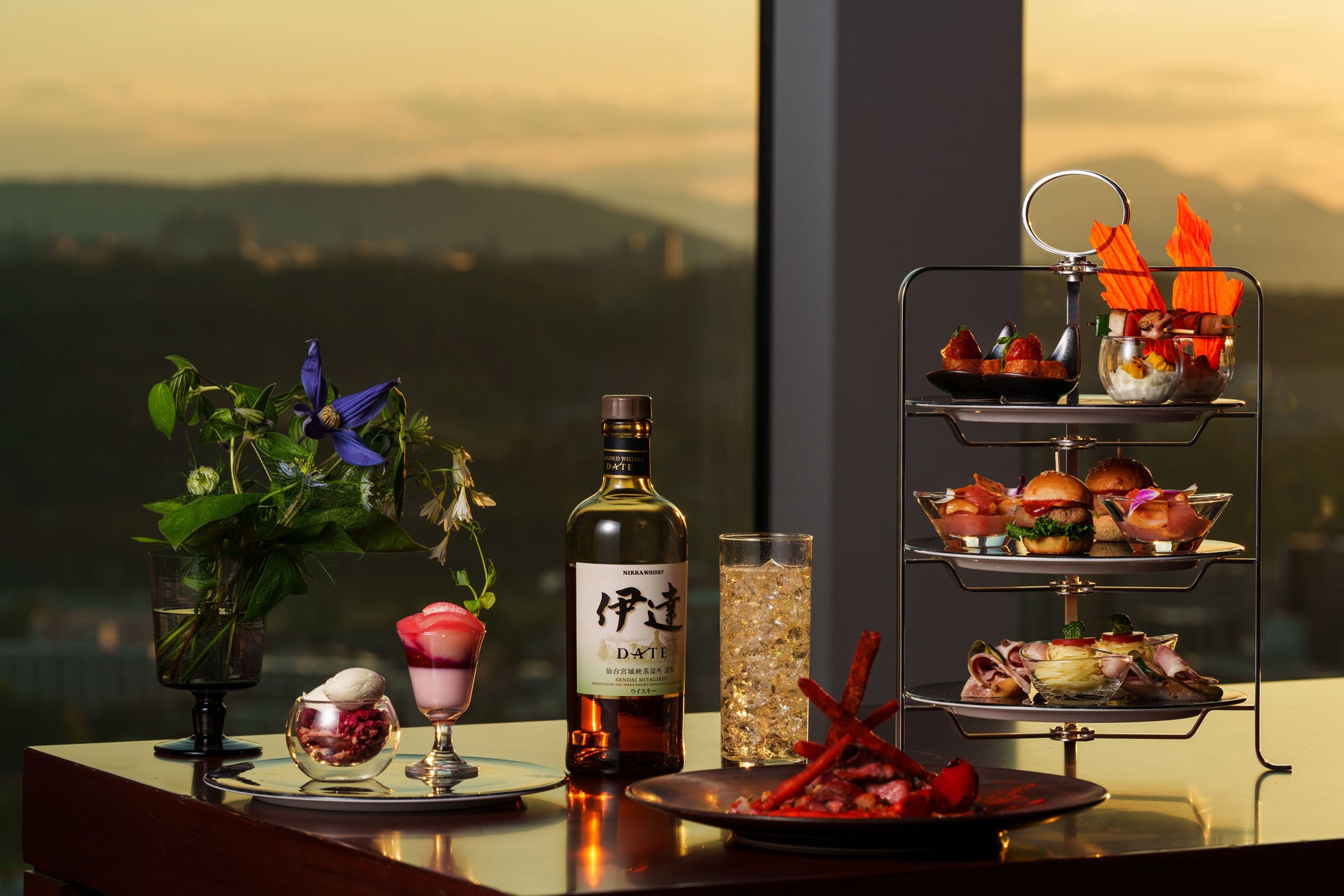 伊達な「赤」で決める、真夏のハイティー「DATE High Tea -Summer Red-」【ウェスティンホテル仙台】