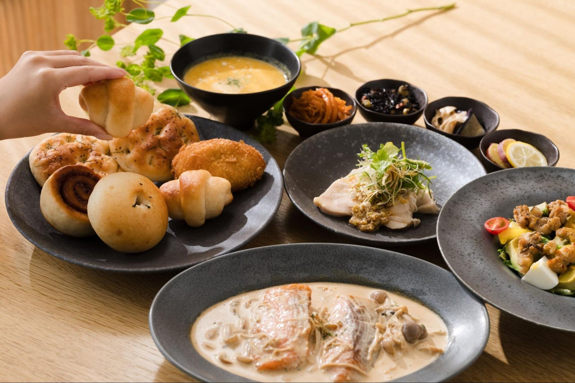 【1年ぶりに東京へ出店!】京都北白川 ラーメン魁力屋「池袋西口店」(東京都豊島区)が2026年6月23日(火)にグランドオープン!