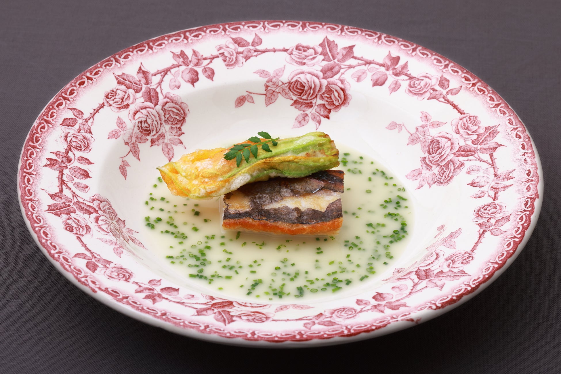 ミシュラン一つ星「Saucer（ソーセ）」、新コース「Menu Essentiel(税込12,100円)」を提供開始
