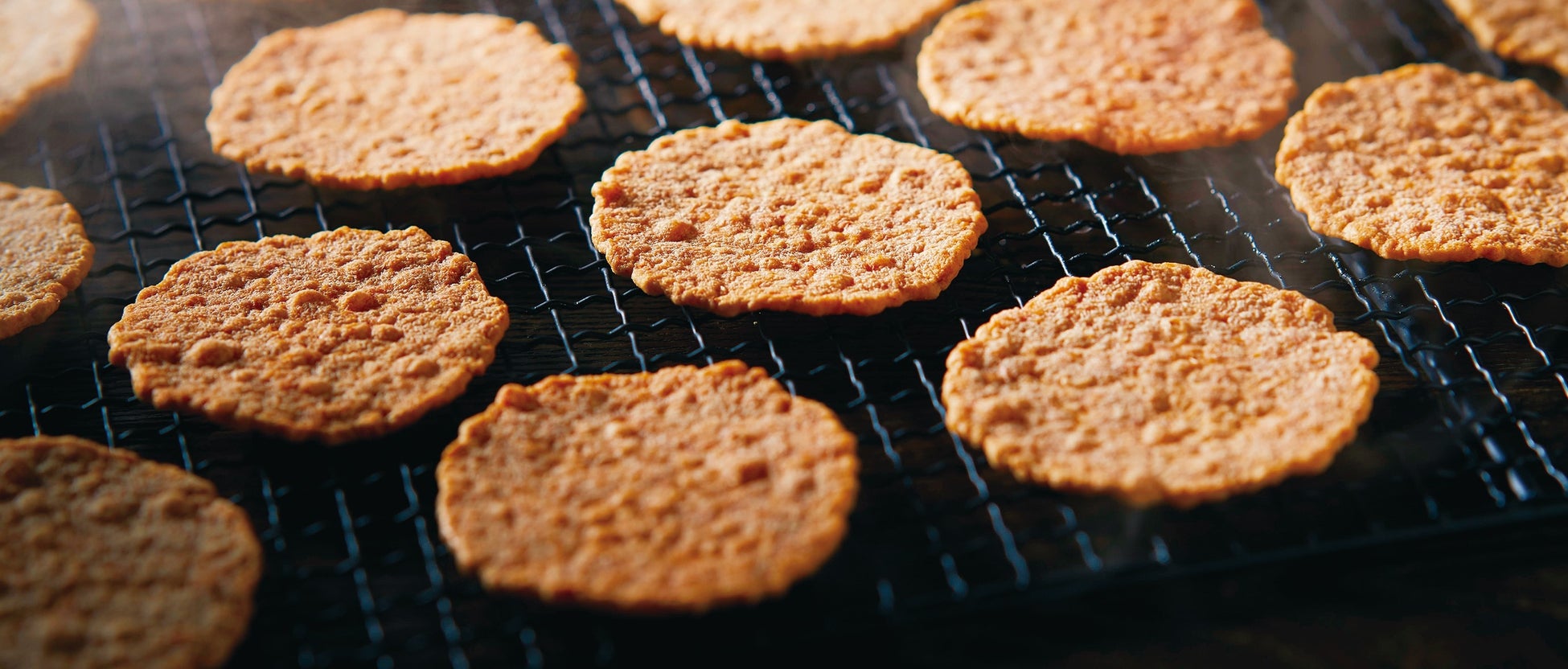 焼きたて〈ゆかり〉累計販売数10 万枚突破！