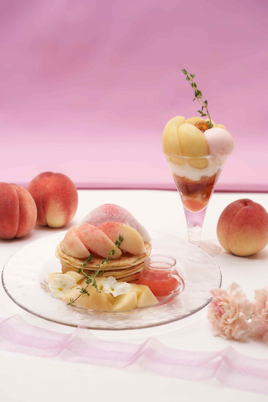 【キャンベル・アーリー】夏の味覚、旬の桃を贅沢に使用した「まるごと桃フェア」をスタートします