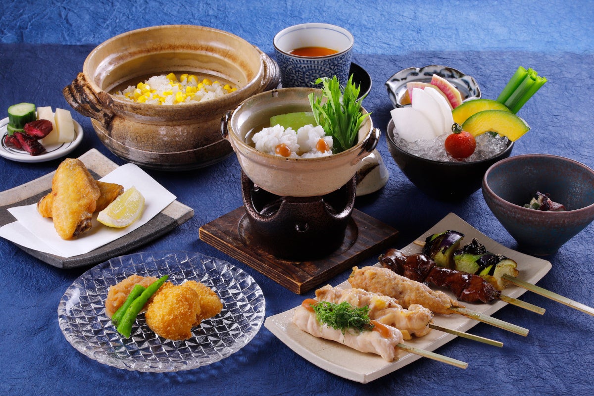 【京都・焼き鳥 串くら本店】京都の夏の風物詩 鱧を味わう『祇園祭コース』を7月1日より販売。炭火串焼きを存分に楽しむ『十串コース』も登場。