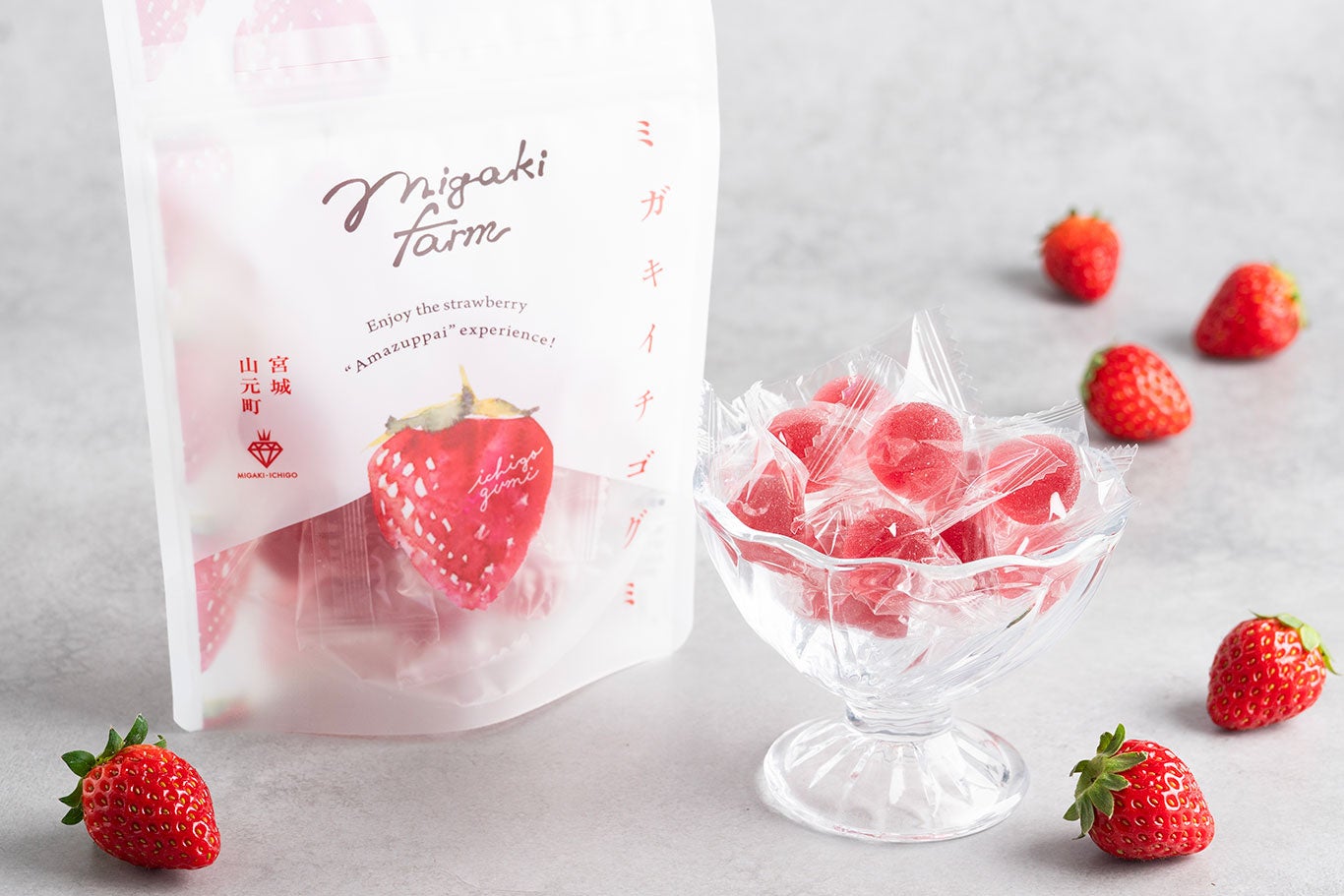 浜松の菓子メーカーである三立製菓とまるたや洋菓子店が連携