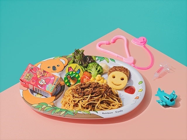 「ハードロックカフェ」 ロックショップ 食事券もついたお得な夏の福袋 「SUMMER LUCKY BAG」販売
