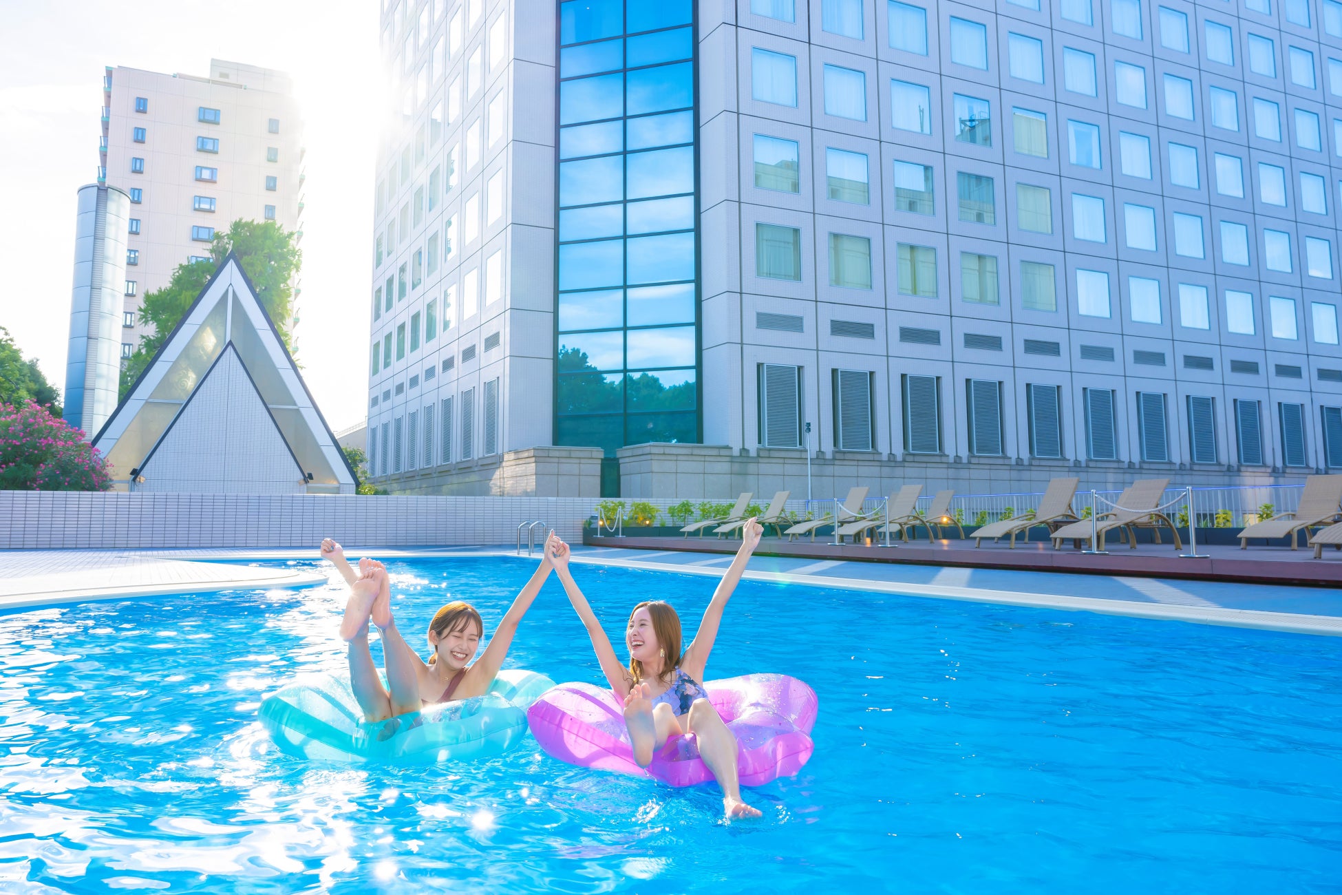 猛暑の東京に避暑地を。品川駅徒歩2分のオアシス「Summer Pool in SHINAGAWA」 営業スタート