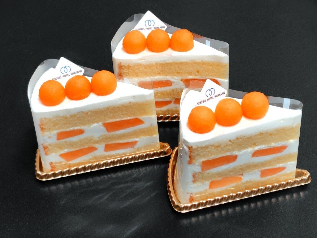 【夏限定】夕張メロンを贅沢使用した新作ケーキが登場｜サフィールホテル稚内
