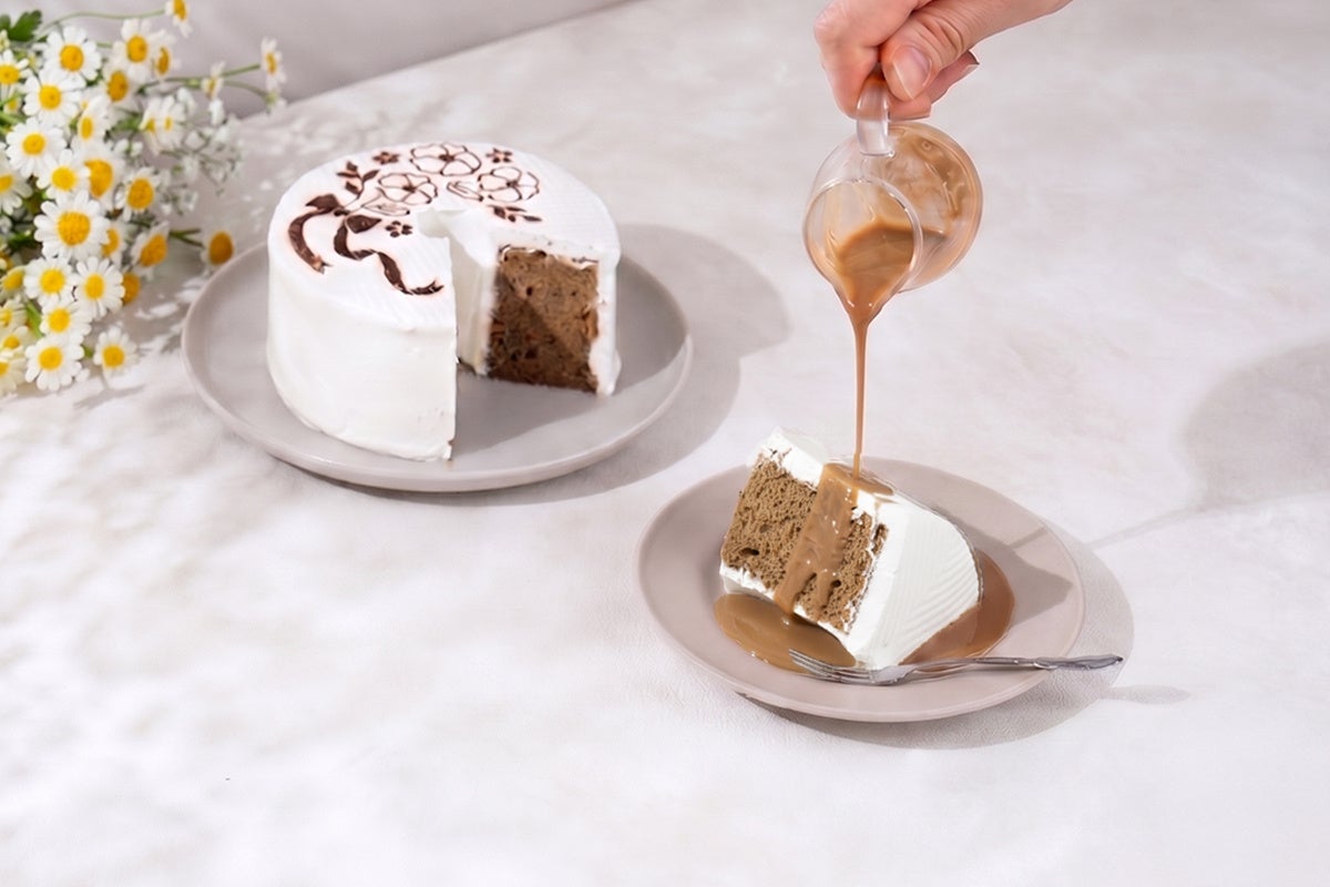 シフォンケーキに咲く“紅茶のブーケ”。人気の『Earl Grey』が新デザインで新発売