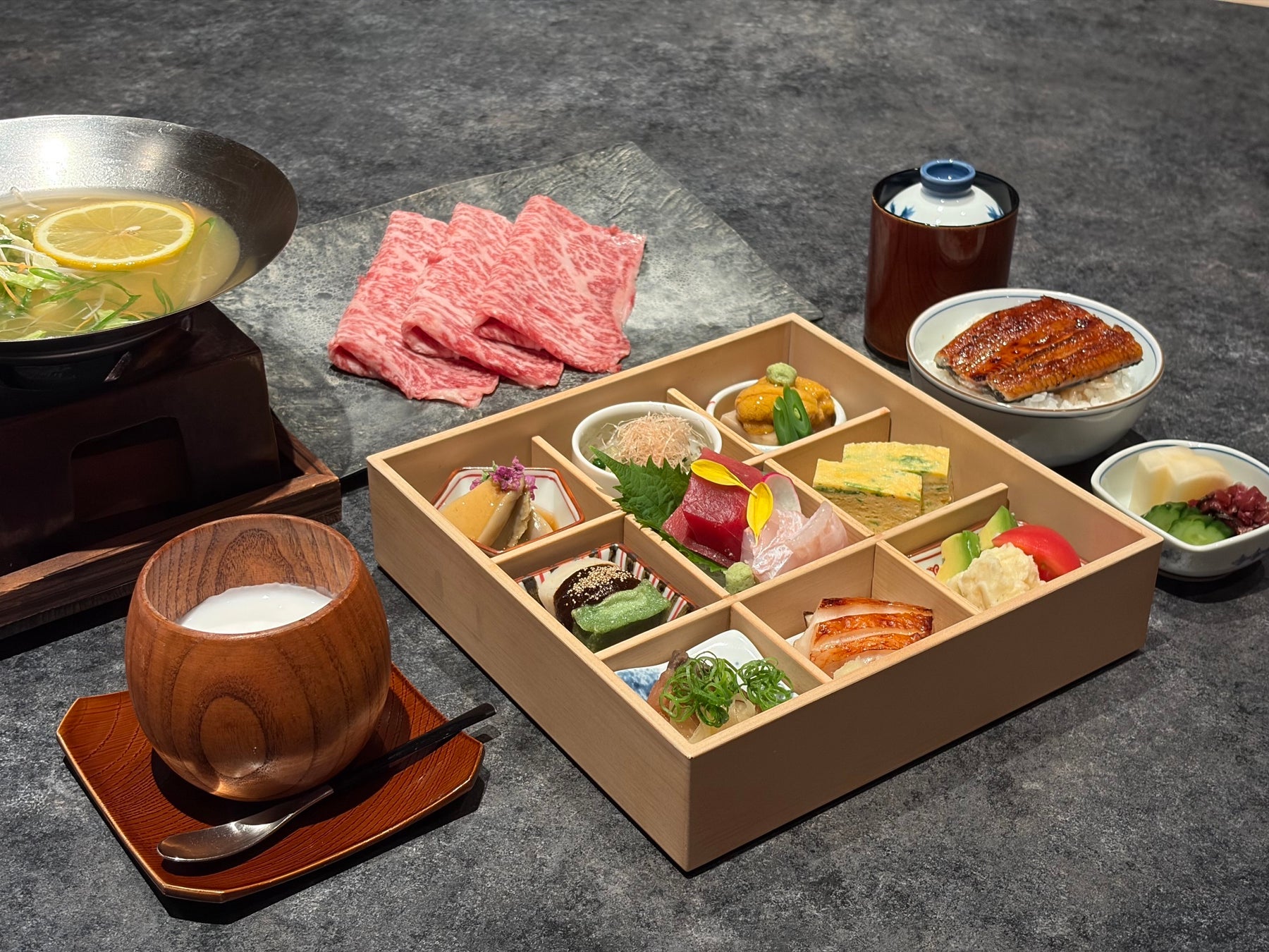残席わずか!船上から見上げる夏の特等席「芦屋花火クルーズ」8/1開催【THE KOBE DINING CRUISE コンチェルト・ルミナス神戸2】