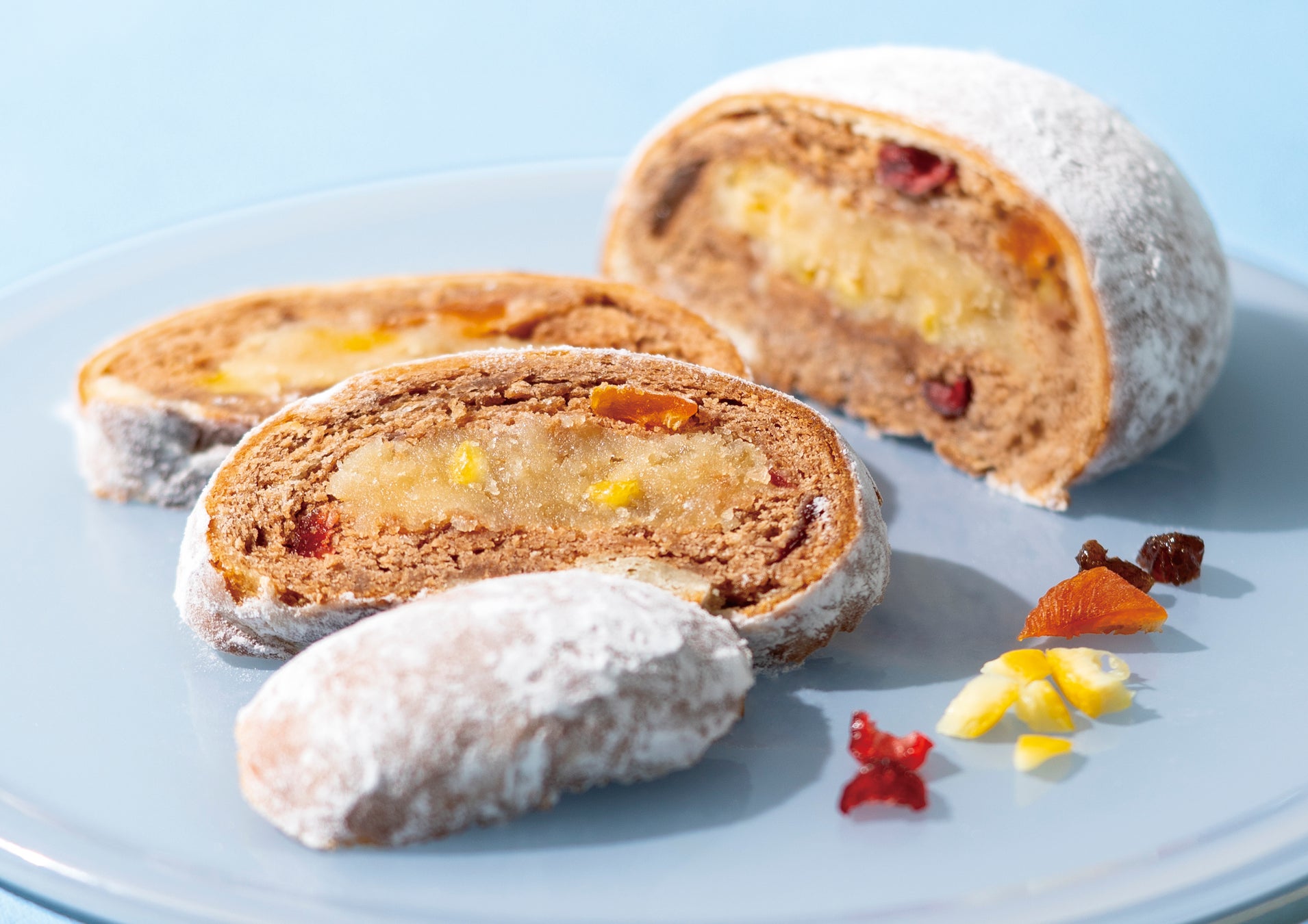 ゴディバのベーカリーショップ“町のパン屋さん meets ゴディバ”「GODIVA Bakery ゴディパン」夏季限定パンや新商品が登場
