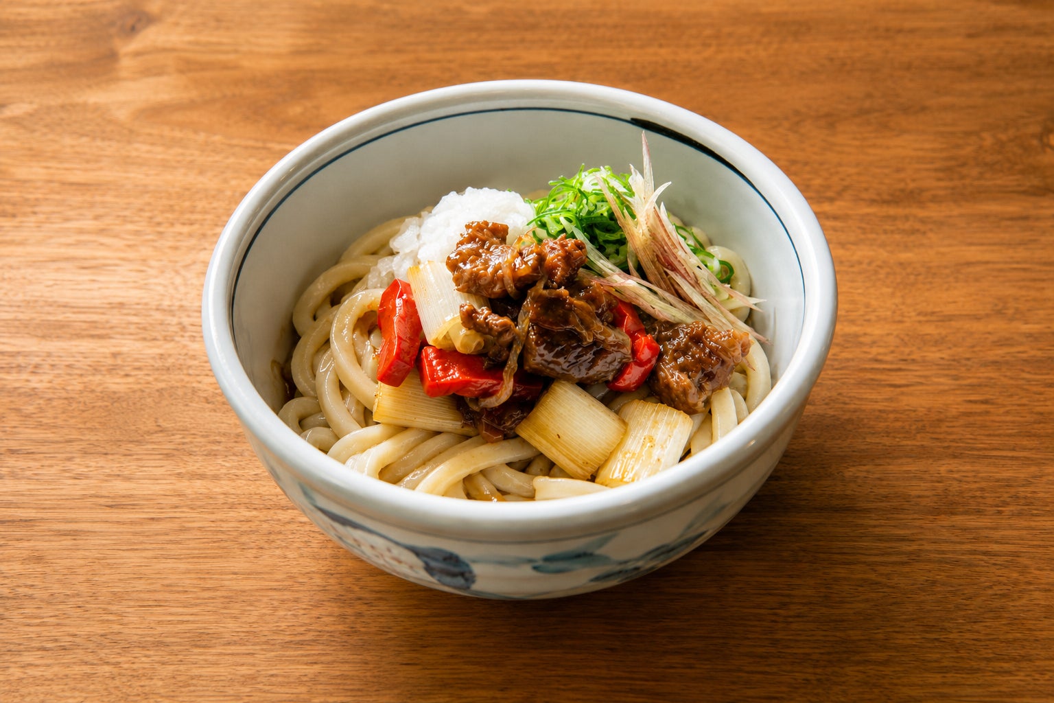 自家製うどん専門店「うどん一番槍」を2026年夏、滋賀県近江八幡市にオープン。国家資格「麺料理専門調理師」を持つ店長が、製粉・出汁の専門企業と共につくる一杯をお届けします。