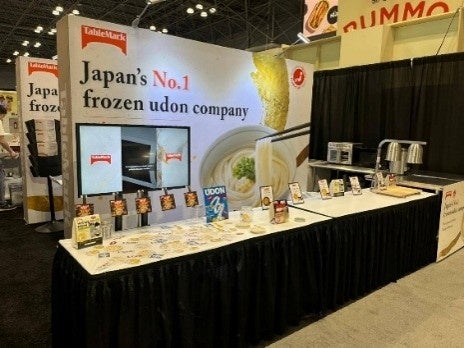 「CO₂を食べる自販機」のCO₂吸収材使用コンクリート　大林組の土木工事で初適用