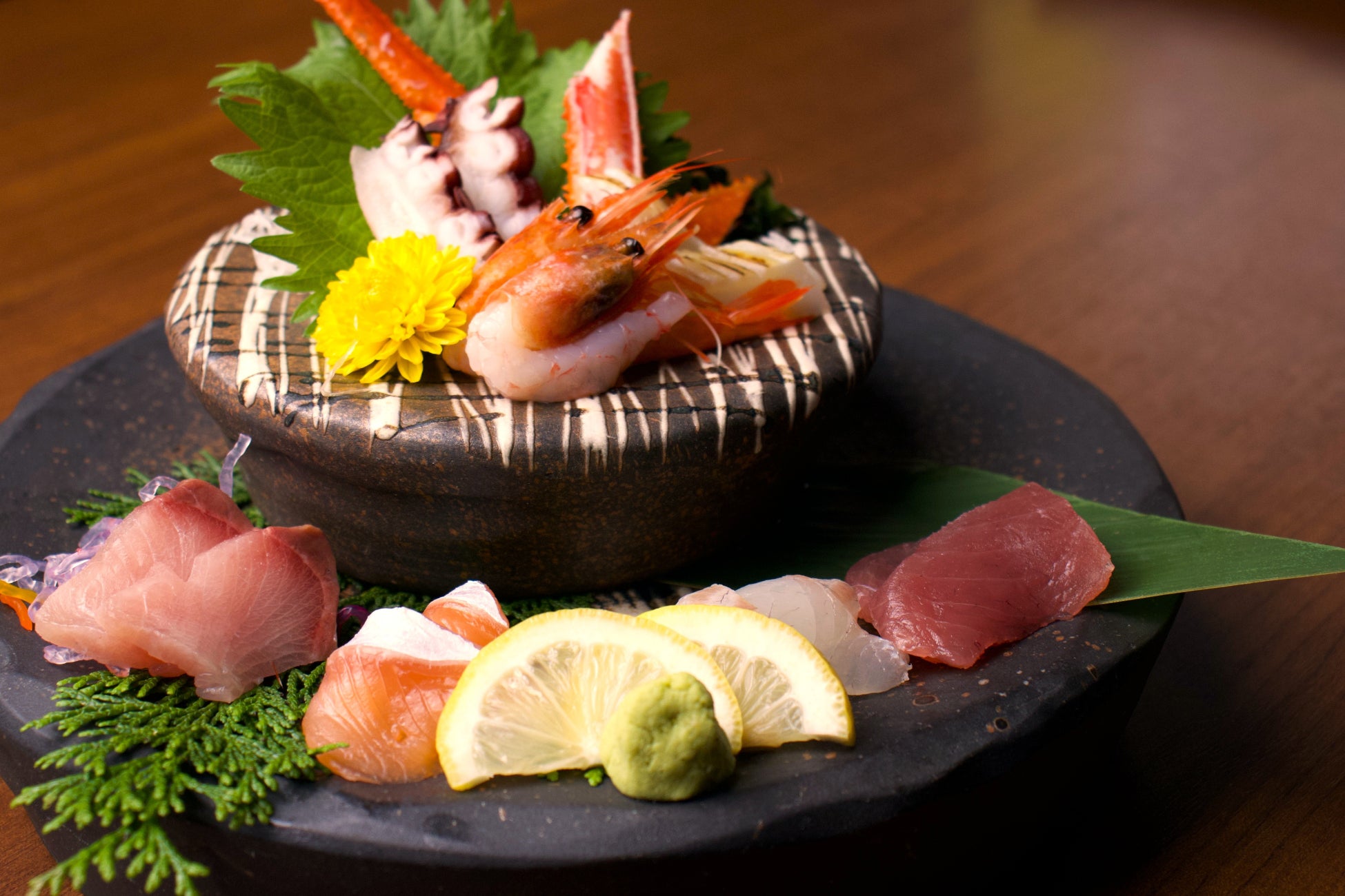 帰省前に北海道のごちそうを。名物「漁師町の刺身盛り」を390円でご提供｜北海道海鮮 にほんいち 福島店