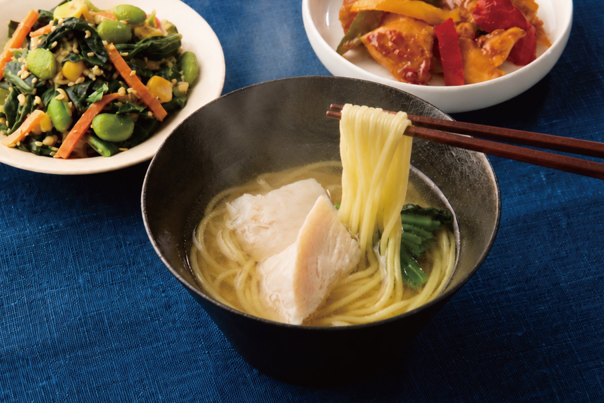 タンパク質30g以上の新作ラーメンセットが登場！マッスルデリから「生姜香る海鮮だしの鶏塩ラーメンセット」を8月新発売