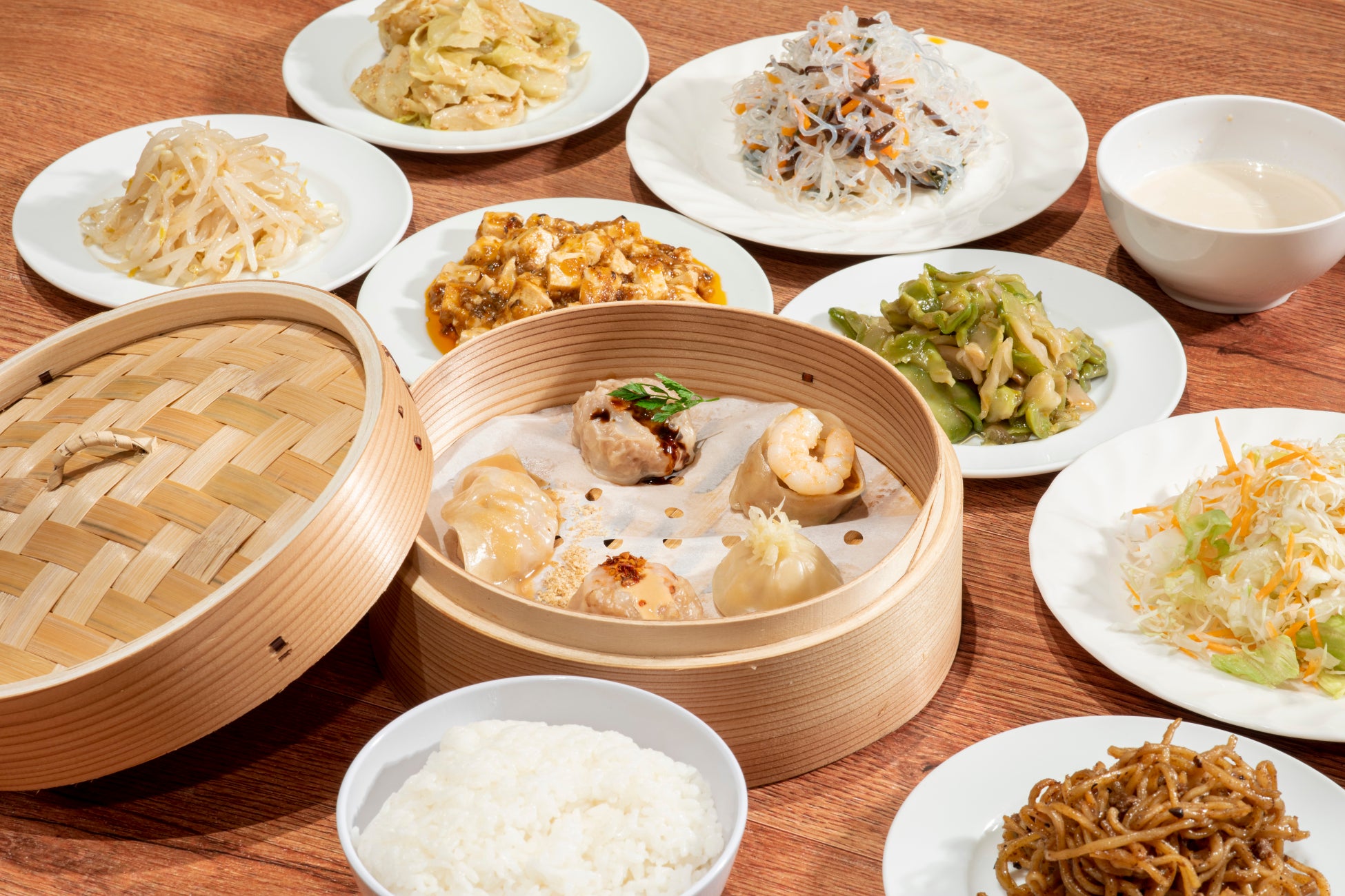 【甲子園】餃子を深く、点心を広く。半個室でゆっくり楽しむ「セミビュッフェランチ」を7月6日より提供開始