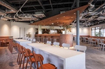 福岡県八女市の神社、福島八幡宮境内に「かつきや 八女本店」開店