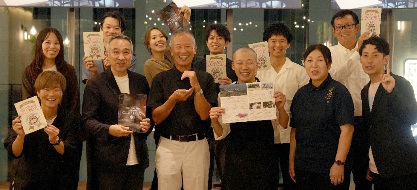 お子様から大人まで楽しめる「ミニ餃子ドッグ」を新発売