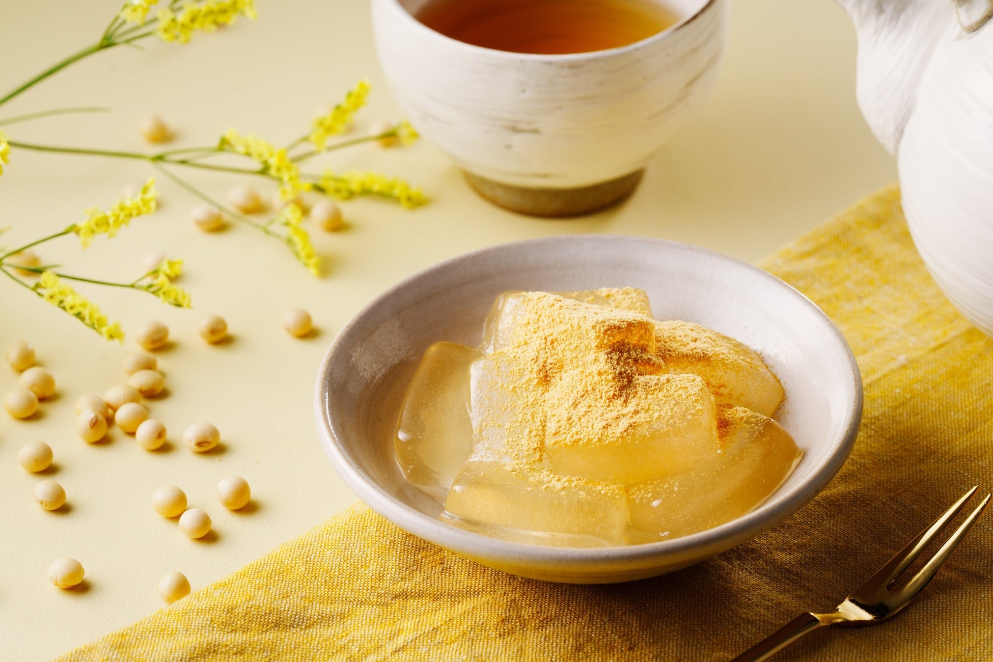 豪華絢爛な“金箔”と冬の味覚を凝縮！伝統の郷土料理と洗練フレンチが織りなす「金沢おせち 2027」全3種を9月1日(火)より予約開始