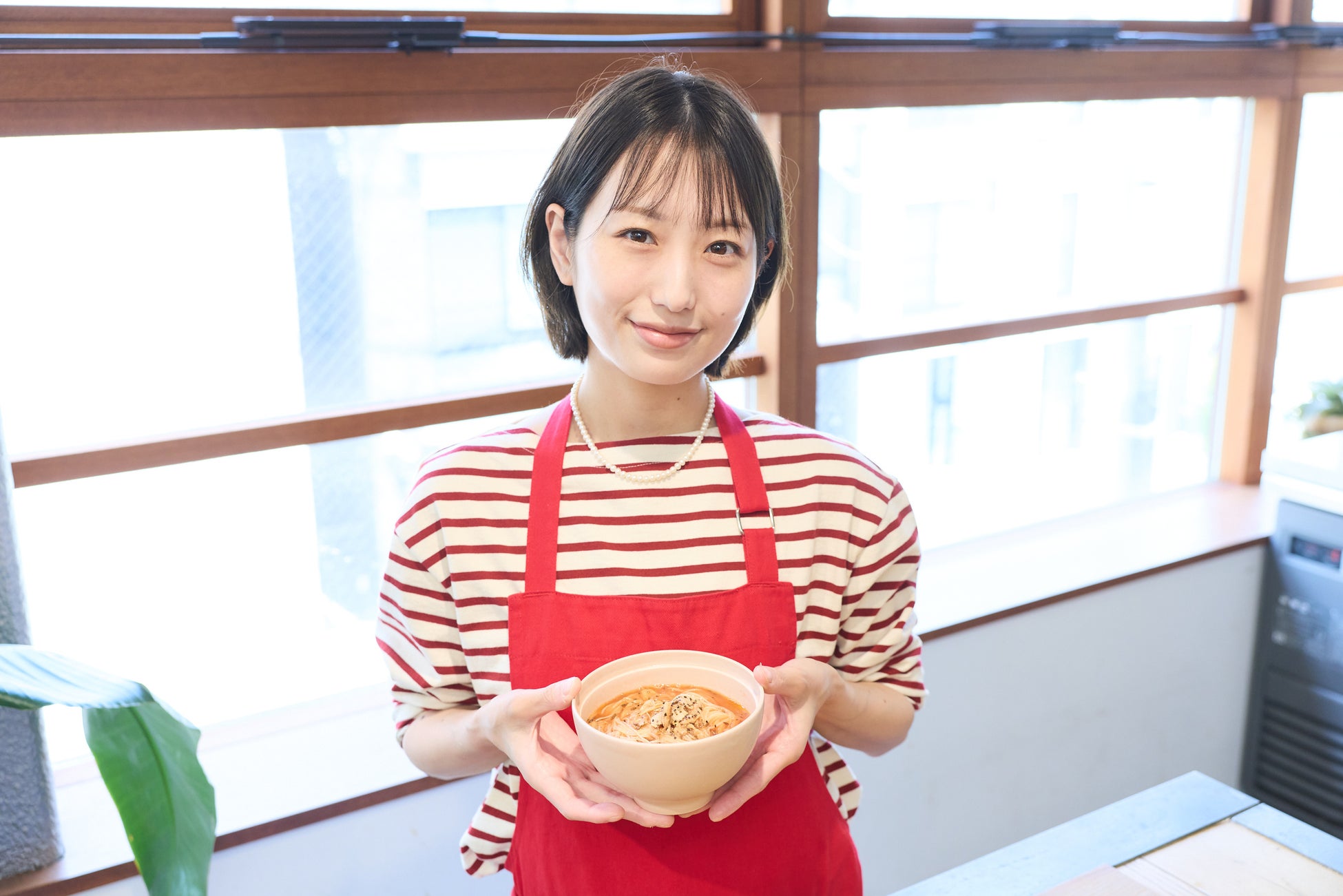 【ハーゲンダッツ】王道だからこそ追求した、バニラ×チョコレートが織り成す贅沢サンデー ミニカップ『バニラチョコレートサンデー』 9月1日(火)より期間限定発売!