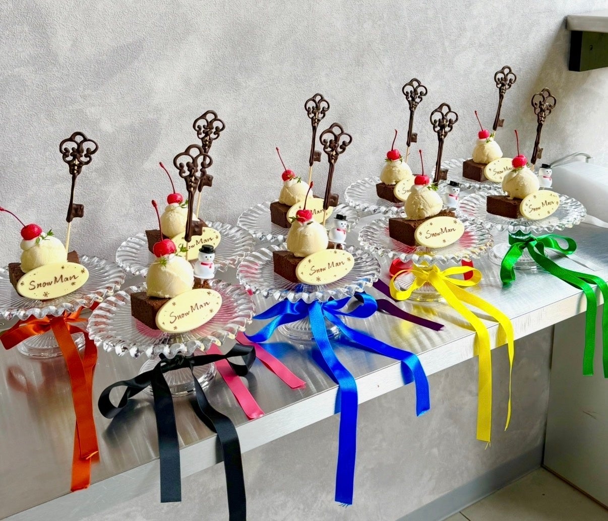「Snow Manファン必見！名古屋の人気推し活カフェが11月26日〜29日の4日間限定企画。立体チョコレートアートで“推し活の思い出”を」