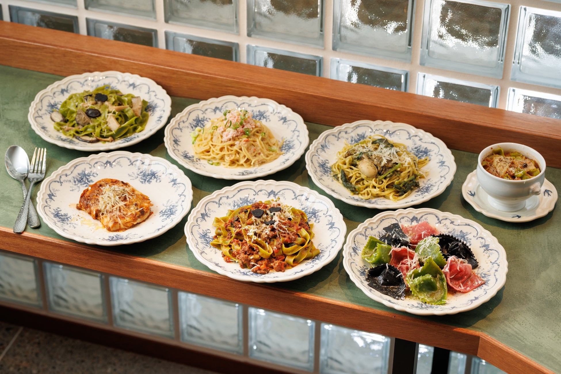 JR東京駅・グランスタ東京に、打ち立て生パスタを楽しむ「TOKYO PASTA STATION」が9月16日（水）オープン！